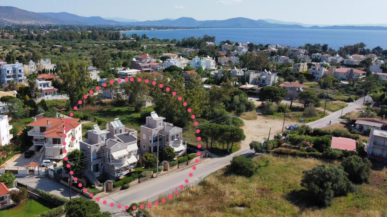 Helios: Charming Beach Home Next To Crystal Waters Неа-Макри Экстерьер фото